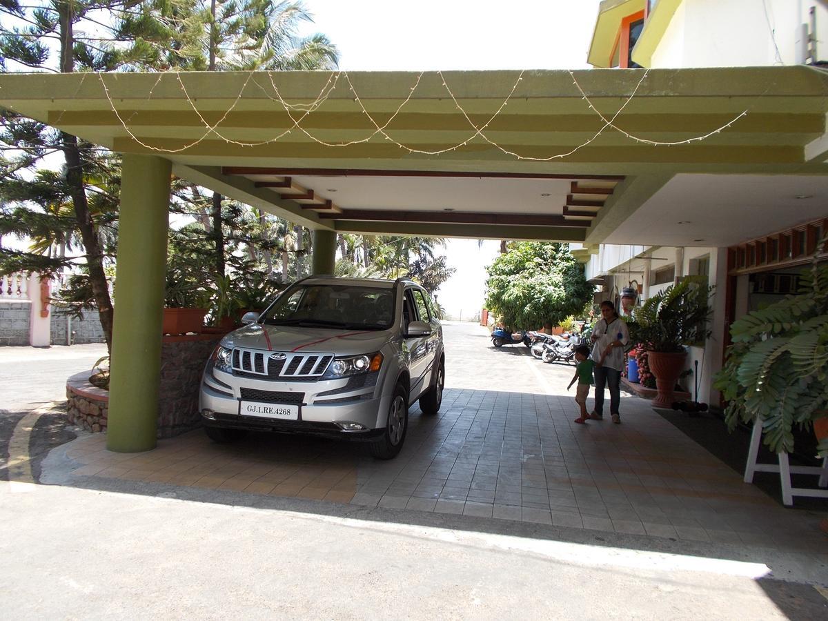 Sandy Resort Daman Extérieur photo