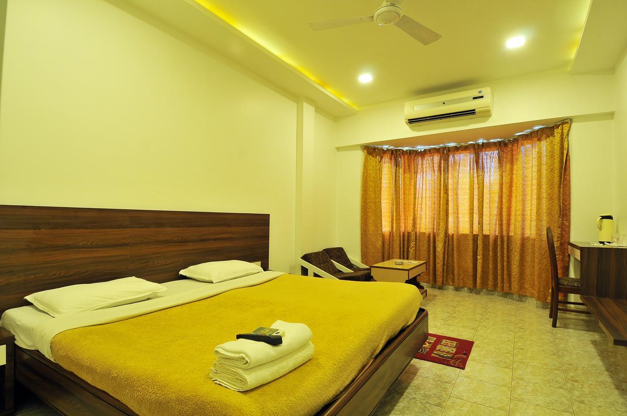 Sandy Resort Daman Extérieur photo